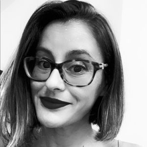 Meet your Posher, Andrea